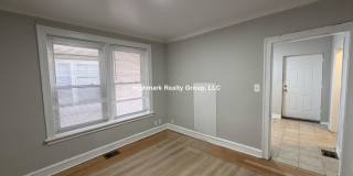 6304 North Oakley Ave. Gallery 4