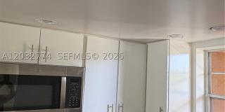 3001 W Rolling Hills Cir Gallery 5