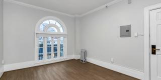 735 TAYLOR Apartments Gallery 6