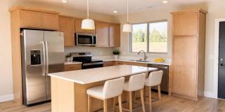 Brand New Three Bedroom Ames Townhome with $1,000 signing bonus! Gallery 4