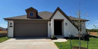4000 Alta Vista Drive Gallery 1