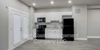 2619 Loyola Northway Gallery 11