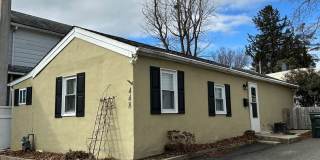 Updated 2 Bedroom Home in Media Borough with Private Yard Gallery 1