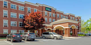 Greensboro - Airport Gallery 6