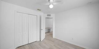 Spacious 3 bedroom 2 bathroom home in Lehigh Acres - New flooring! Gallery 18