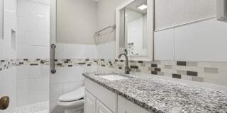 Alamo Heights Condo Gallery 11