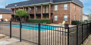 Hardy Manor Apartment Homes Gallery 1