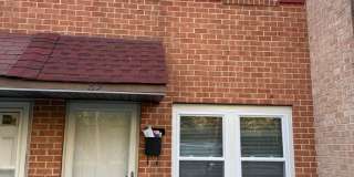 2-Bedroom Townhome in Brookhaven! Gallery 1