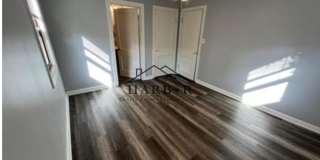 Cute and Cozy 1 Bedroom House Gallery 3