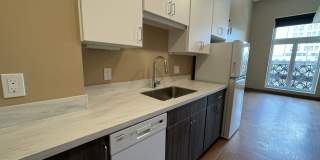 Red Oak at 83 Hanover Street Gallery 8