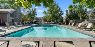 The Falls At Hunters Pointe Gallery 21