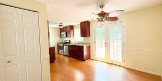 8112 PARKDALE Court Gallery 6