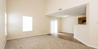 1284 Edgewater Drive Gallery 4