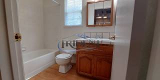 2 story, 3 bedroom, 2 1/2 bath house Gallery 16