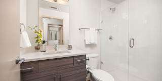 2 Bed 2 Bath Condo With Mountain Views In Recently Developed Steel Yards Neighborhood. Gallery 11