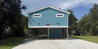 4060 Cardinal Street Gallery 1