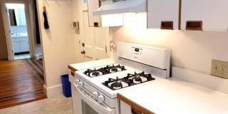 352 Harvard St Apt 1 Gallery 9