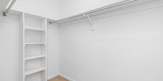 146 WASHINGTON Street Gallery 36