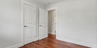 727 S State Street Gallery 13
