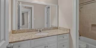 Charming 3 Bedroom 2 Bath House located in Central, La Gallery 13