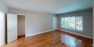 Reno Hoover Apartments..Gorgeous Newly Remodeled Spacious One Bedroom! Gallery 6