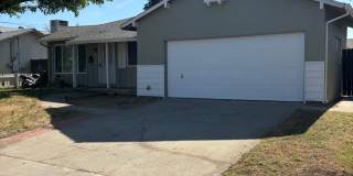 3 B/D 2 B/A HOUSE IN MARYSVILLE AVAILABLE NOW Gallery 1