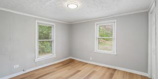 2325 Cedar Lane Gallery 14