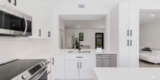 3105 Southwest 16th Street Gallery 10