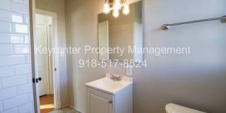Cozy 2 Bedroom 1 Bathroom Home In Kendall-Whittier Gallery 18