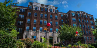 The Metropolitan Gallery 1