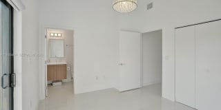 516 SE 1st Cir Gallery 32