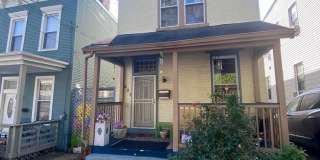 6 Bed/2.5 Bath Seconds From UC Main Campus Only $650/pp ($3900/mo) 6 Bed/2.5 Bath Seconds From UC Main Campus Only $650/pp ($3900/mo) Gallery 1
