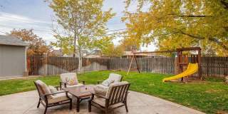 Stunning 4BR 2 BA brick ranch in tr Okane Park Gallery 38