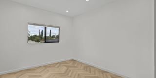 10006 Odessa Ave Gallery 13