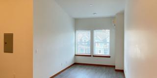 1205 North Garden Street Gallery 32