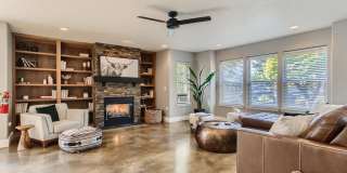 Sunnyside Village Gallery 20