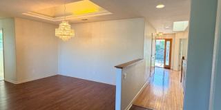 Beautiful Lakefront Home in the Vineyard! 55+ community Gallery 53