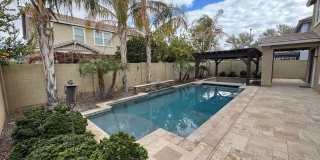 Beautiful 4 Bedroom - 2.5 Bath with Lots of Bonuses - Gilbert Gallery 3