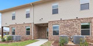 "Get $3,000 Off Rent Today!" Offer Expires 08/31 - Call for details Gallery 31