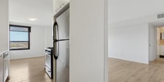 251 Dekalb Gallery 4