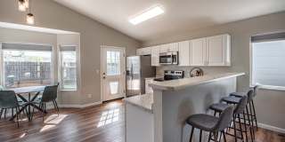 6343 Gossamer Street Gallery 7