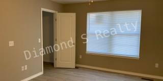5 Bedroom Home Located in Ozark! Gallery 13
