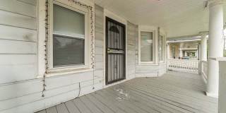 Beautifully Renovated Home in a Prime Location , Plus an Exciting Special Offer! Beautifully Renovated Home in a Prime Location , Plus an Exciting Special Offer! Gallery 6
