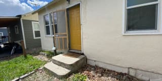 512 1/2 3rd Ave W Gallery 1