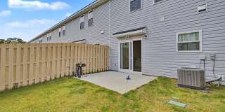 106 Heirloom Road Gallery 24