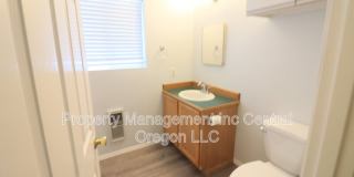 2010 NE Full Moon Dr Gallery 12