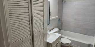 Riverdale Bungalow Gallery 11