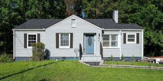 2874 Blount Street Gallery 2