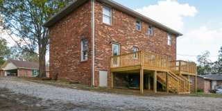 Beautifully Renovated Two Bedroom Duplex – Columbia, TN! Gallery 25