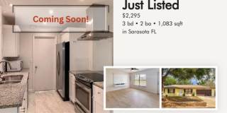 2445 East Burr Oak Court Gallery 1